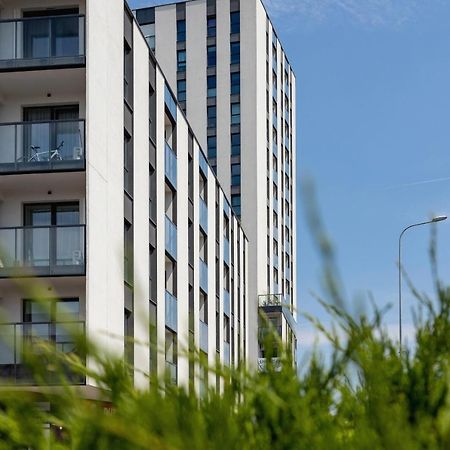 Apartment With Balcony & Parking Mogilska By Renters Prestige 크라쿠프 외부 사진