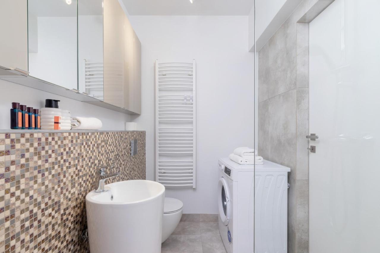 Apartment With Balcony & Parking Mogilska By Renters Prestige 크라쿠프 외부 사진